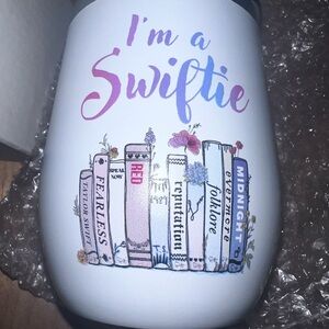 I’m a Swiftie tumbler-Insulated wine tumbler
